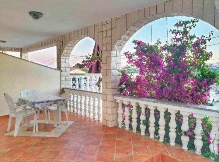 Apartmanibeta Stara Novalja Esterno foto